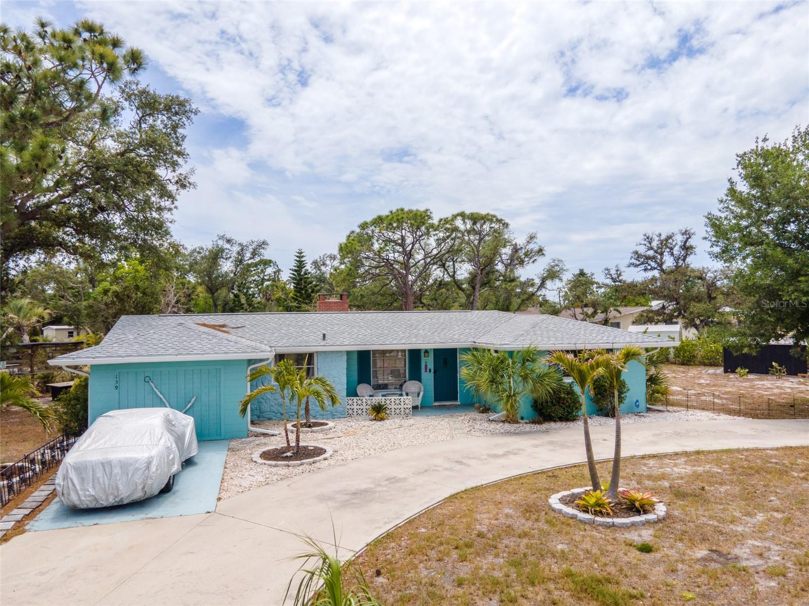 BAY VIEW MANOR - Residential