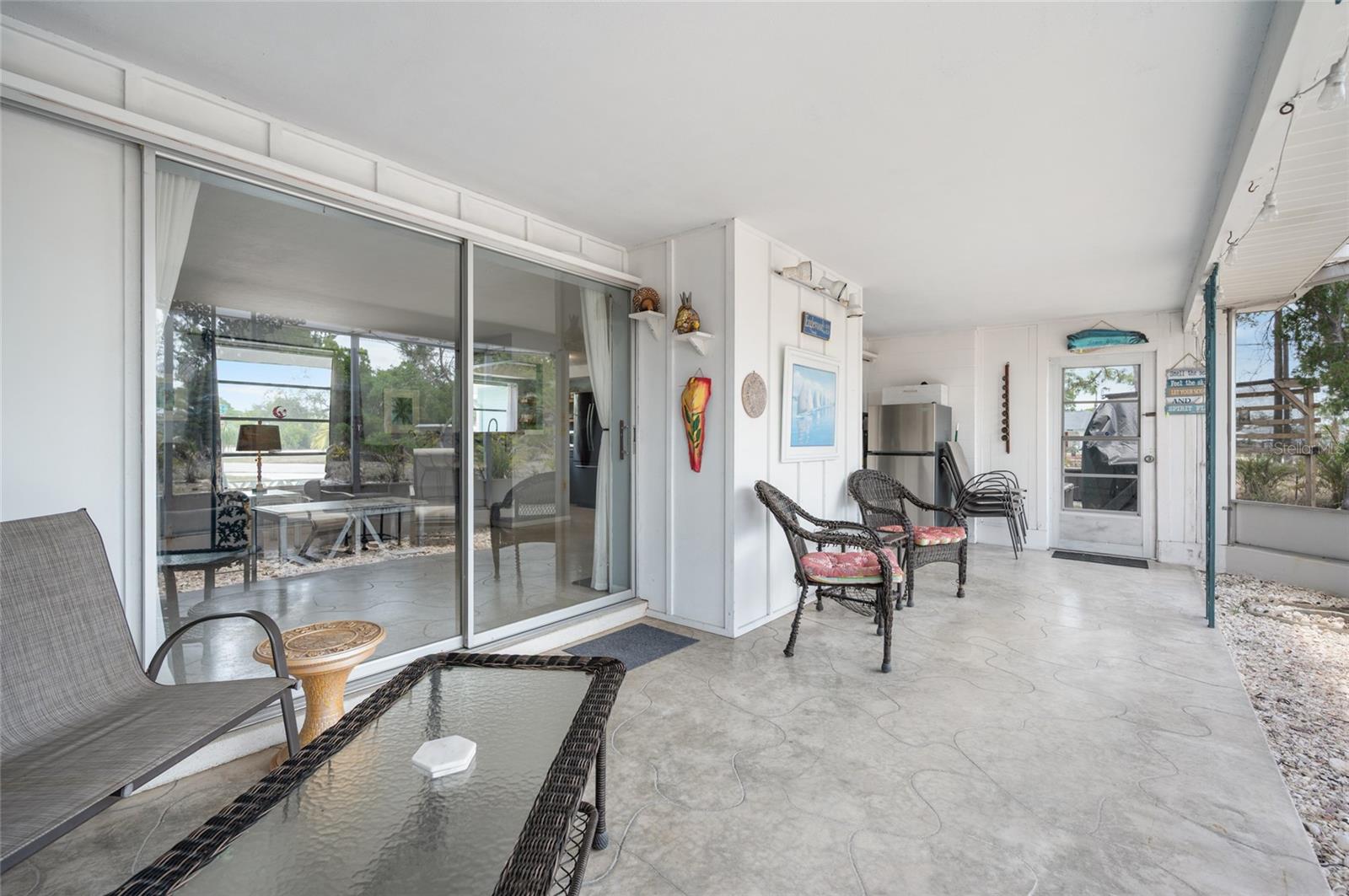 BAY VIEW MANOR - Residential