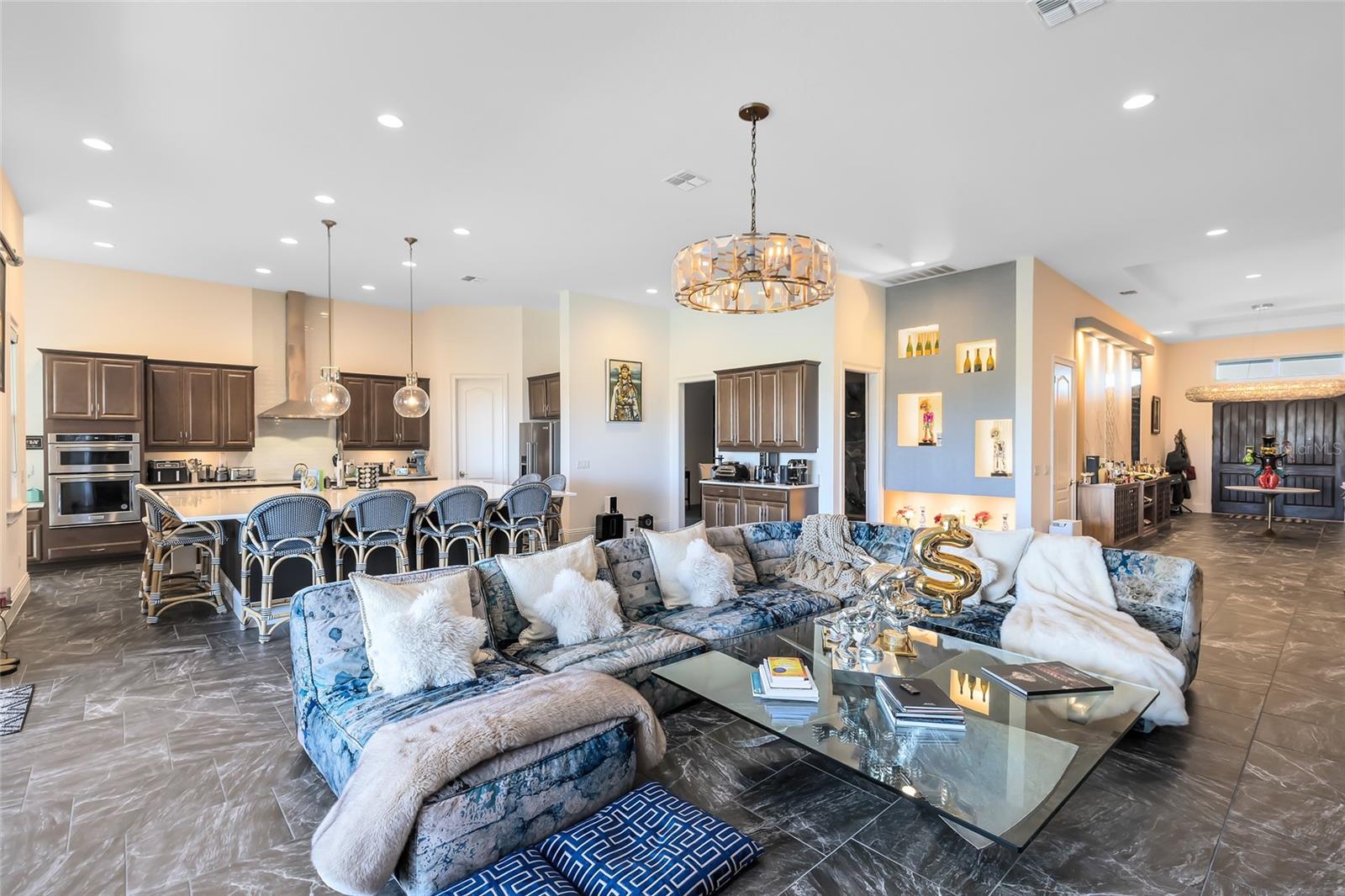 EAGLE CREEK - Residential