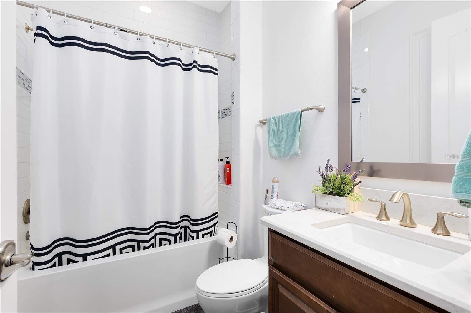 EAGLE CREEK - Residential