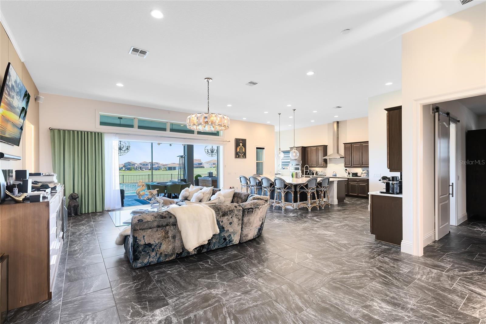 EAGLE CREEK - Residential