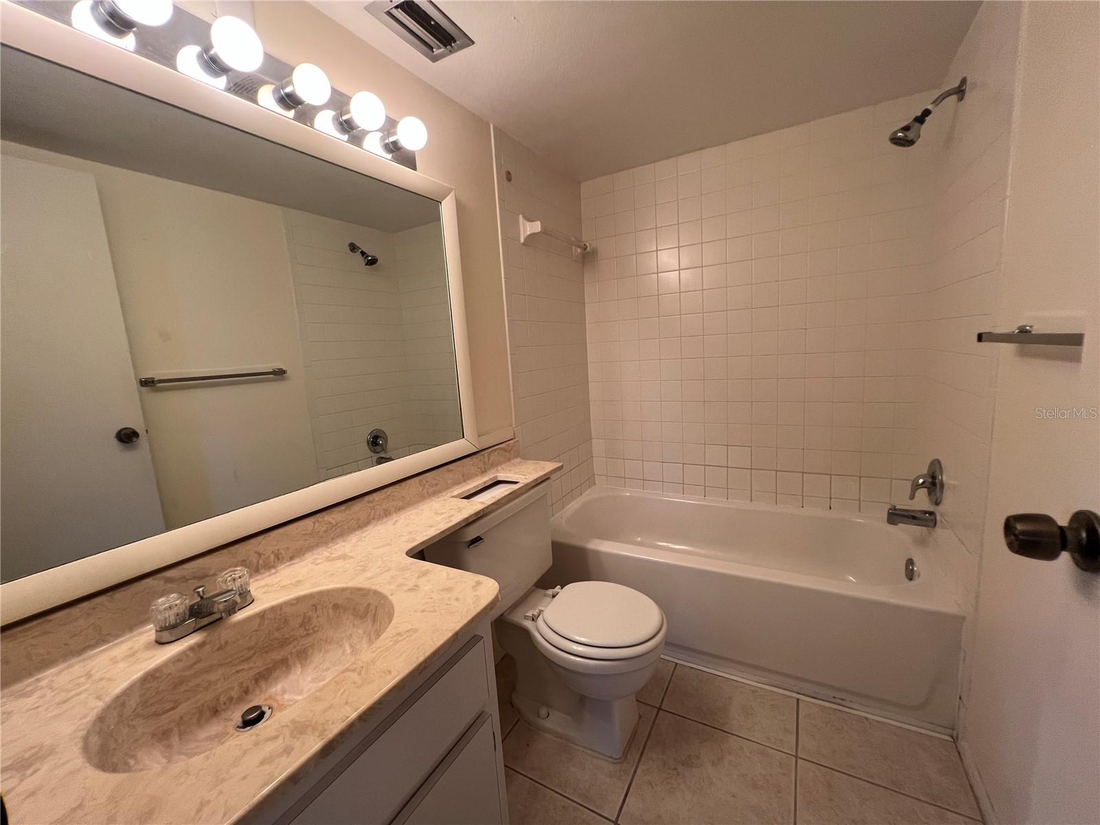 3231 BENEVA ROAD 202