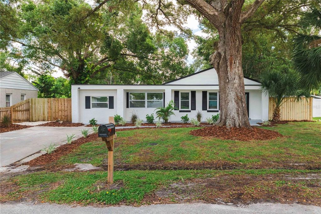 Photo of 4611 Fairway Drive, Tampa, FL 33603 (MLS # TB8417741)