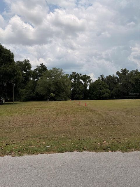 Photo of NE Fourth Street, Webster, FL 33597 (MLS # G5112239)