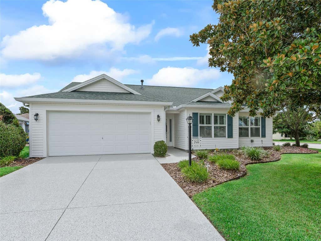 Photo of 17899 SE 87th Bourne Avenue #44, The Villages, FL 32162 (MLS # G5116283)