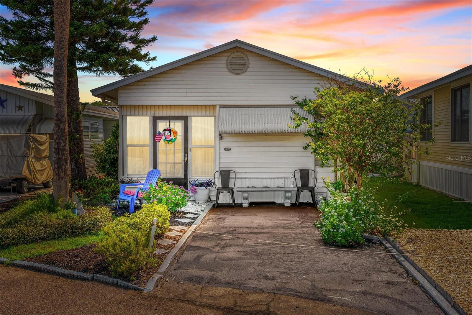 Priced to Sell! Charming 1BR/1BA mobile home located in the highly desirable 55+ gated community of Outdoor Resorts. Perfect for seasonal or full-time living, this well-maintained home offers a comfortable retreat just minutes from Disney, shopping, dining, and major highways. Outdoor Resorts offers resort-style amenities including direct access to Lake Davenport, a free 9-hole golf course, heated pools, tennis and pickleball courts, a clubhouse, and planned community activities. Enjoy the convenience of low-maintenance living in a vibrant, active community. Ideal for snowbirds or year-round residents seeking a peaceful lifestyle with plenty of recreational options. Schedule your private showing today!