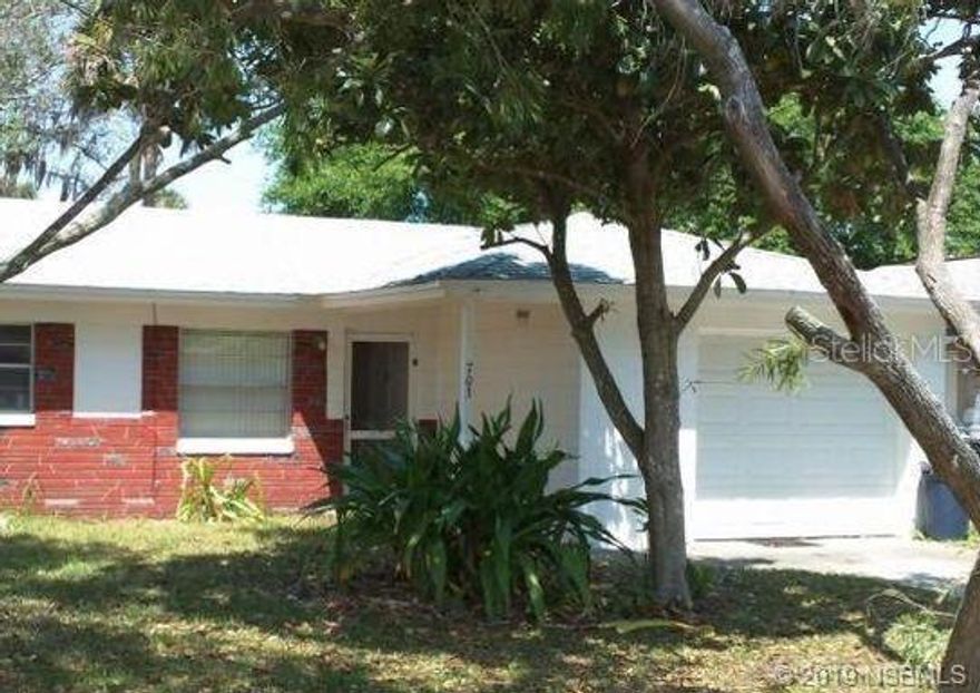 Great for the first time home buyer or retiree or investor, this home is currently being used as a 3 bedroom 1.5 bath, one of the bedrooms, has bifold doors off the kitchen so could be an extension of the kitchen or dining area, office study room
for the bathroom there are 2 toilets and vanities, and a shared tub/shower, fenced in yard, one car garage, porch has new flat roof, ac unit is only a few years old. Nice proximity to the beach and on a street with mature trees very charming.
Tenant occupied until October 1st, please call to schedule an appointment, do not disturb tenants please ;Water: City