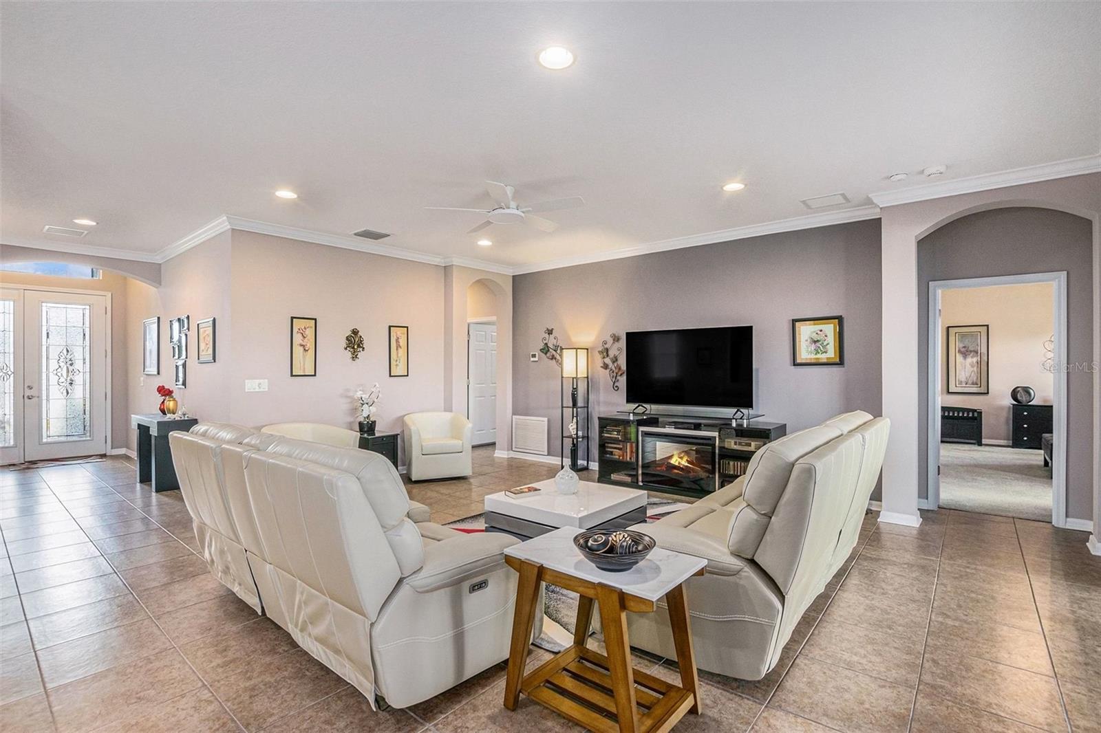 TAMPA BAY GOLF & TENNIS CLUB - Residential