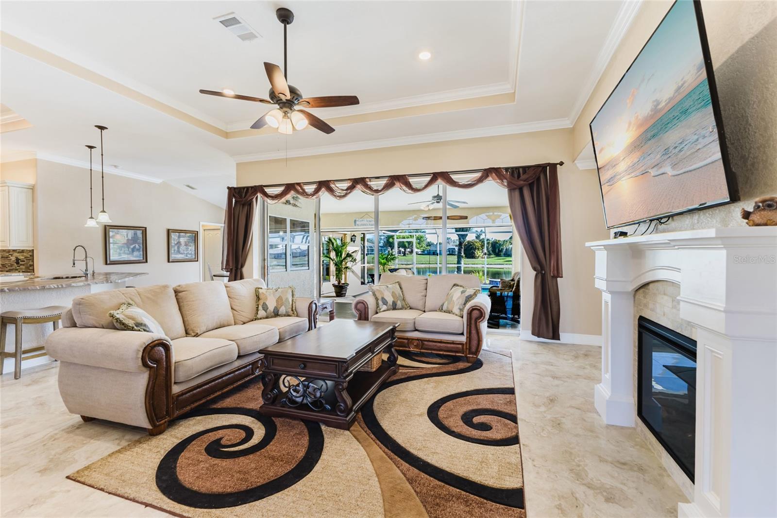 1900 NUREMBERG BOULEVARD