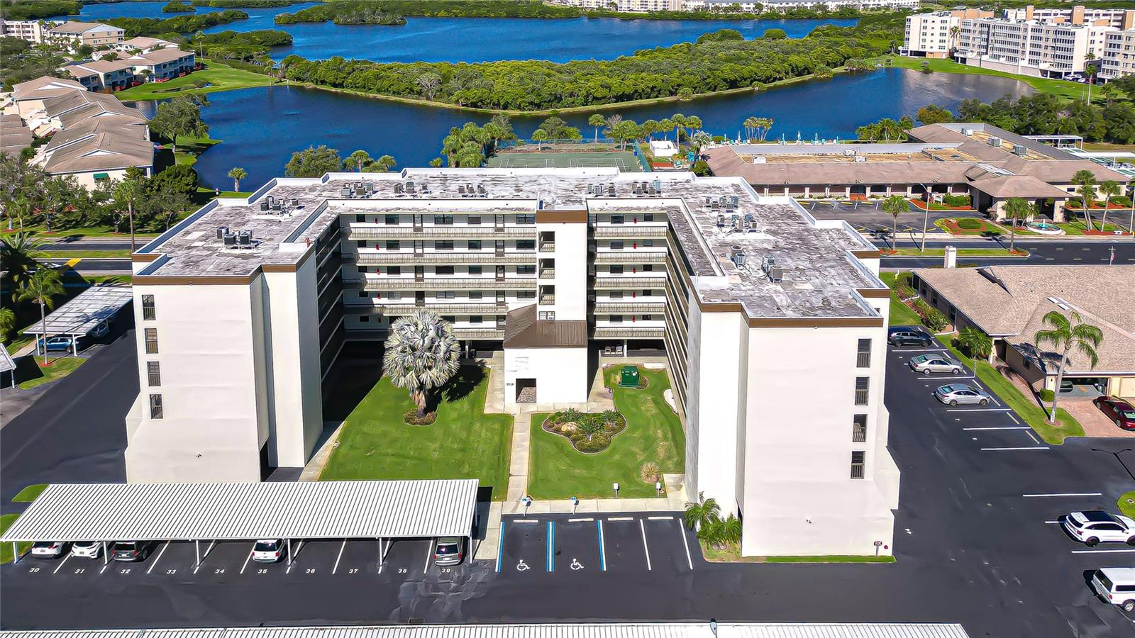 LONG BAYOU - Residential