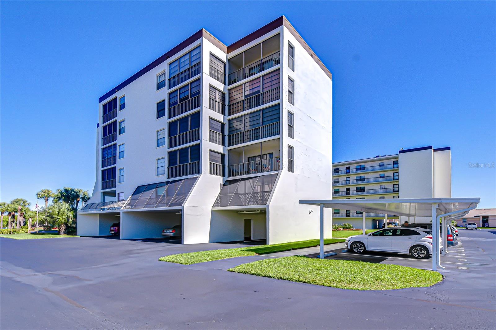 LONG BAYOU - Residential