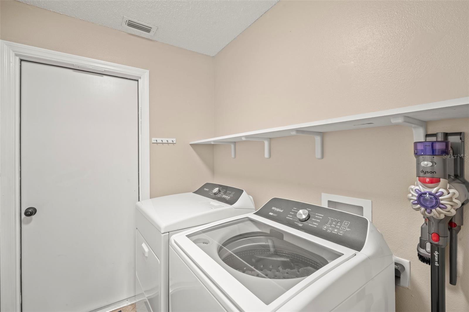 OAKTRAILS AT MEADOWRIDGE, THE PHASE V - Residential