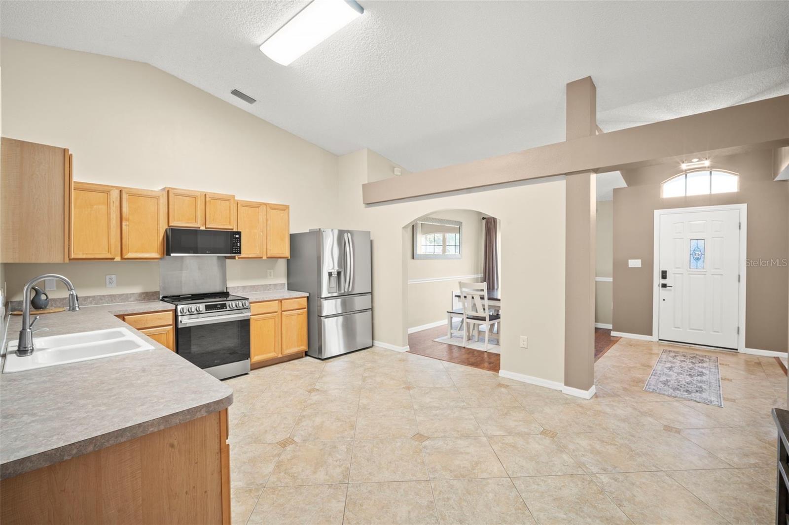 OAKTRAILS AT MEADOWRIDGE, THE PHASE V - Residential