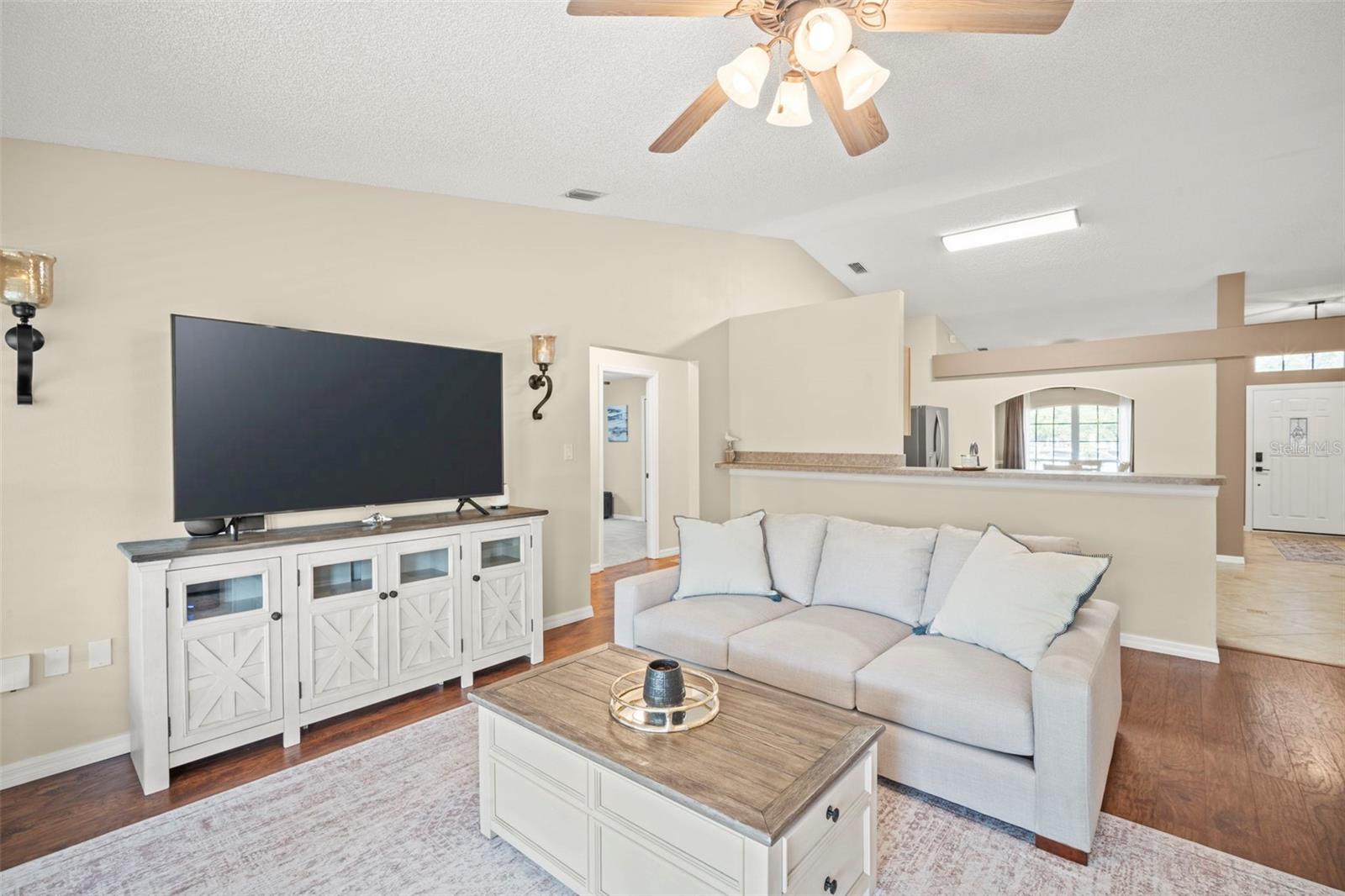 OAKTRAILS AT MEADOWRIDGE, THE PHASE V - Residential