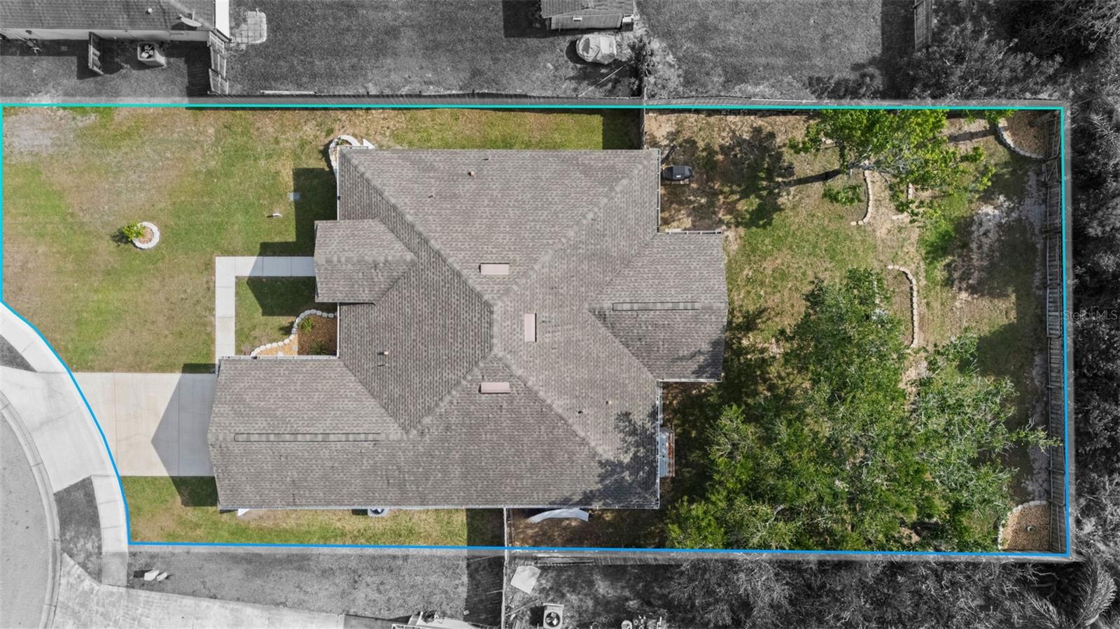 OAKTRAILS AT MEADOWRIDGE, THE PHASE V - Residential