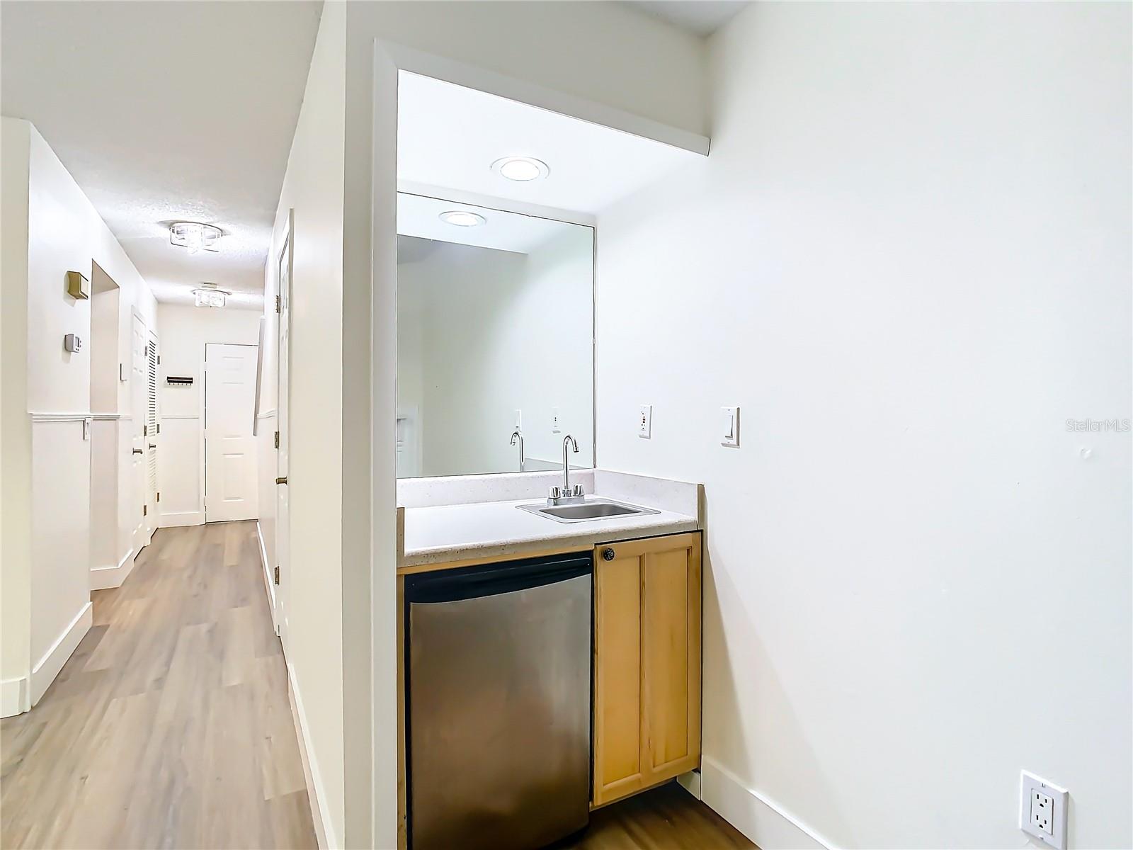 CEDAR HOLLOW CONDO TOWNH - Residential