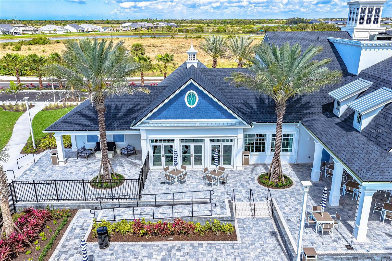 PALMERA AT WELLEN PARK - Residential