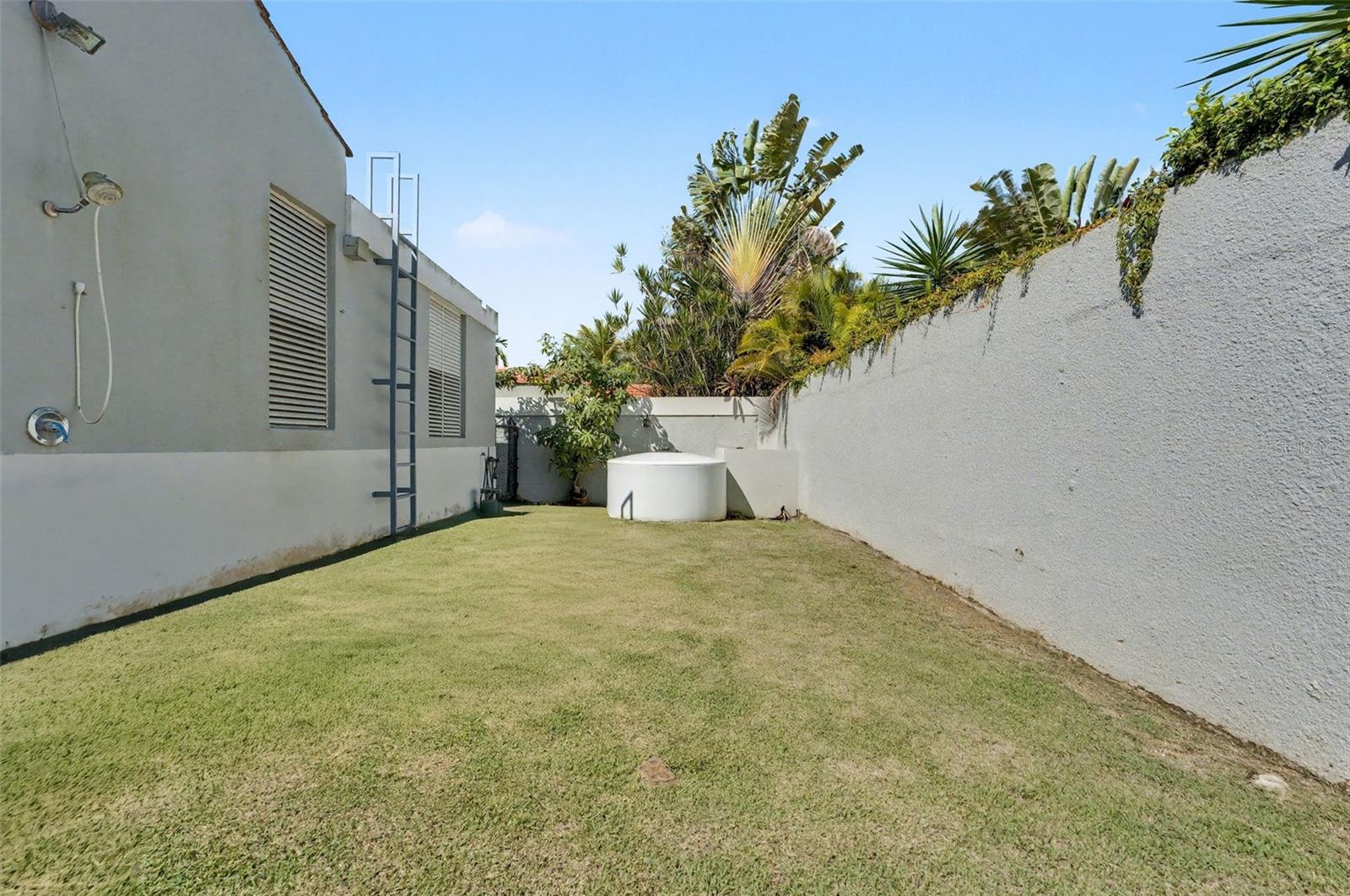 SABANERA DE DORADO - Residential