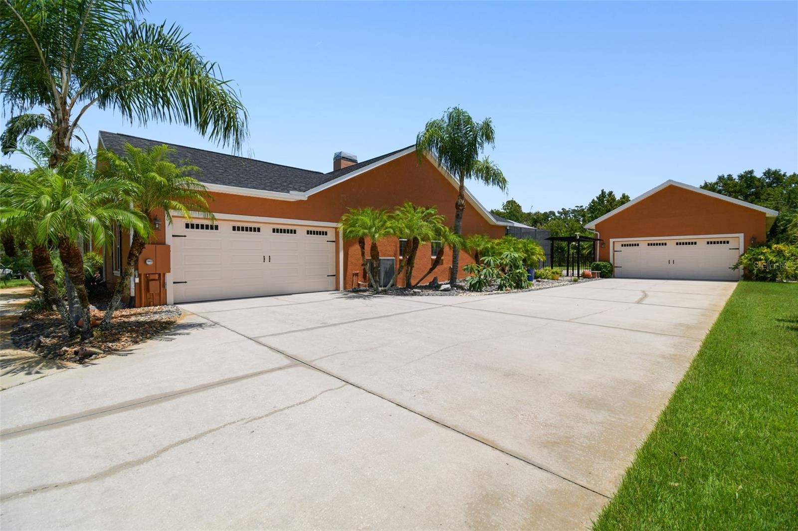 2513 MARTUCCI ROAD