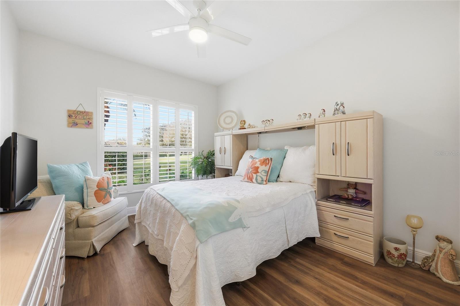 CAMBRIDGE AT KINGS RIDGE - Residential