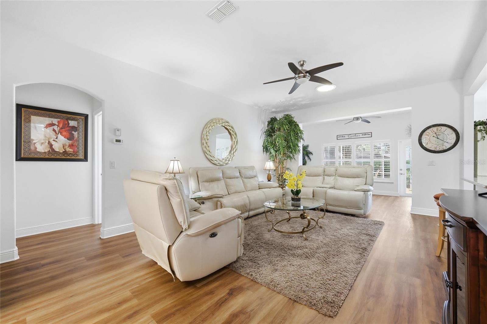 CAMBRIDGE AT KINGS RIDGE - Residential