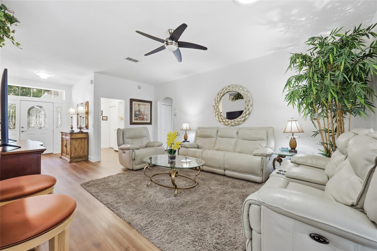 CAMBRIDGE AT KINGS RIDGE - Residential