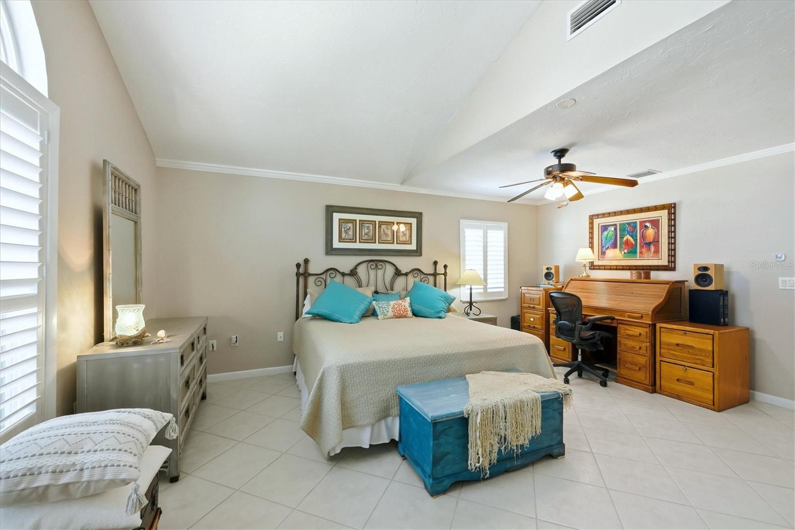 GOLDEN BEACH SUB - Residential