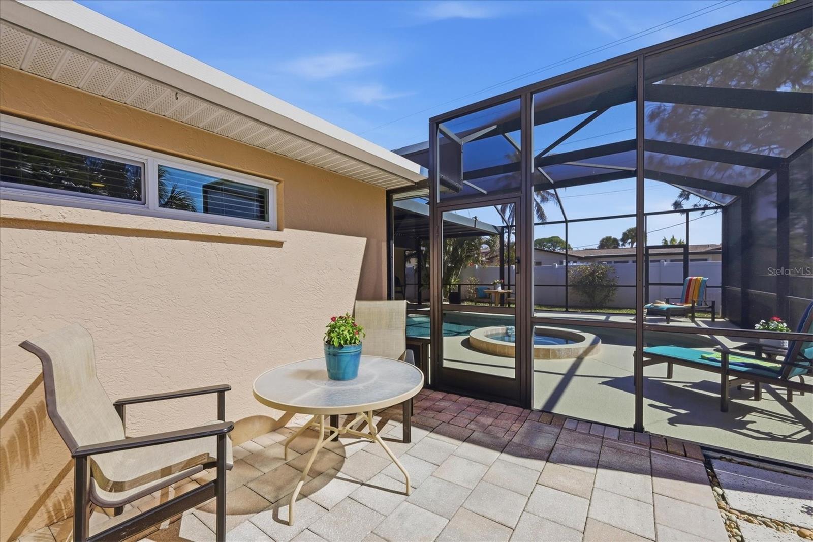 GOLDEN BEACH SUB - Residential