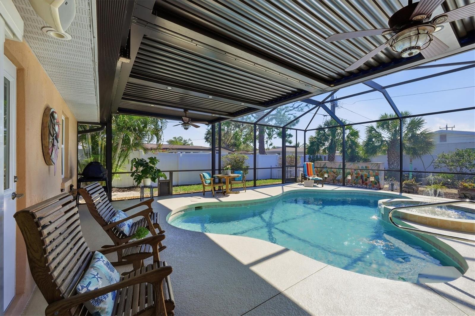 GOLDEN BEACH SUB - Residential