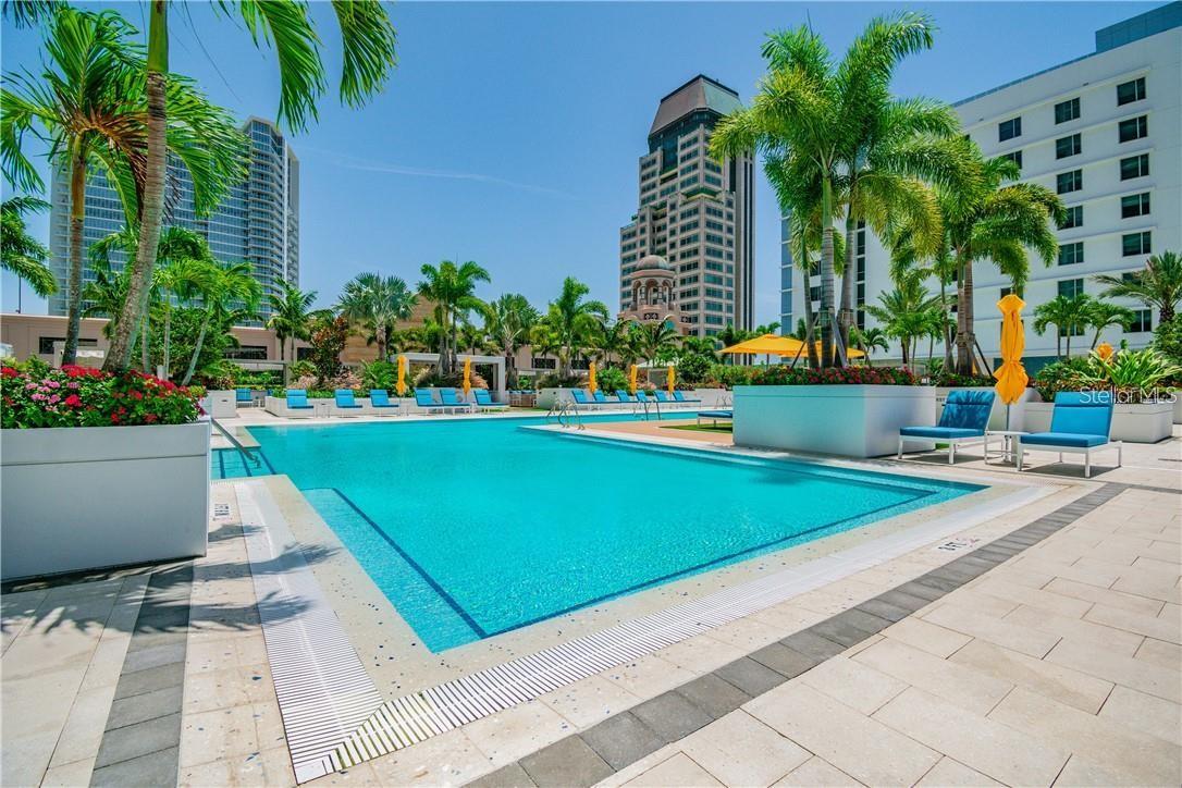 ONE ST. PETERSBURG - Residential