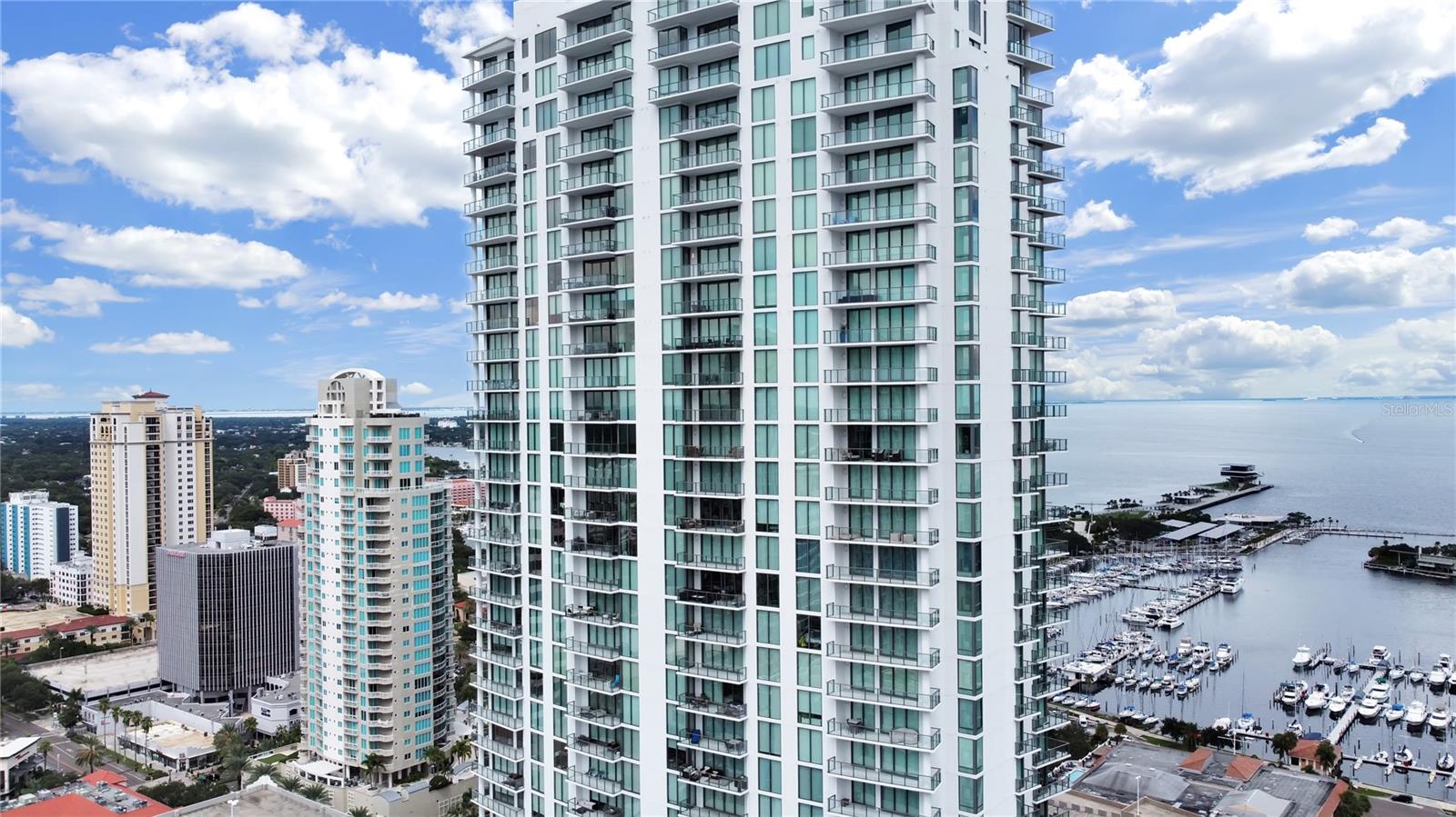 ONE ST. PETERSBURG - Residential