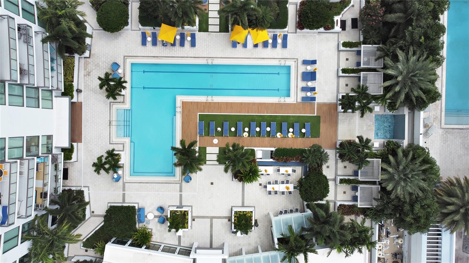 ONE ST. PETERSBURG - Residential