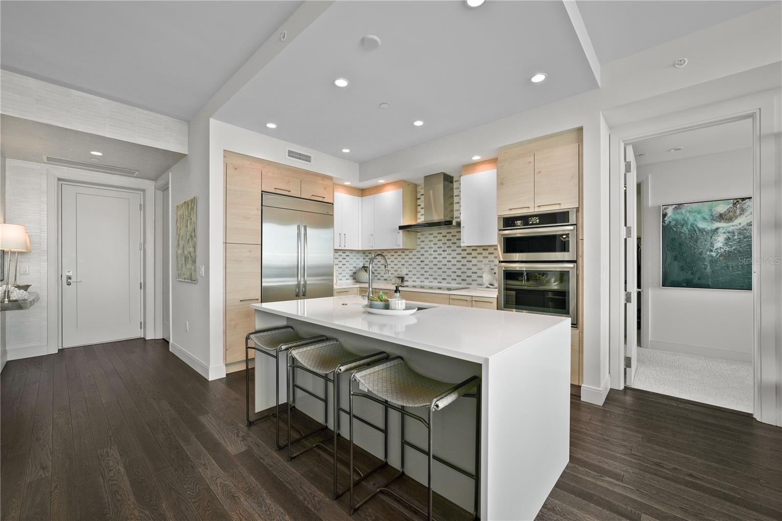 ONE ST. PETERSBURG - Residential