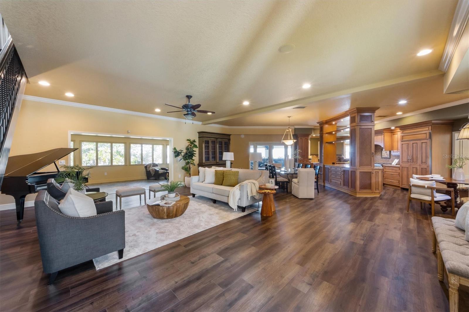 HIGHLAND SHORES THIRD UNIT - Residential