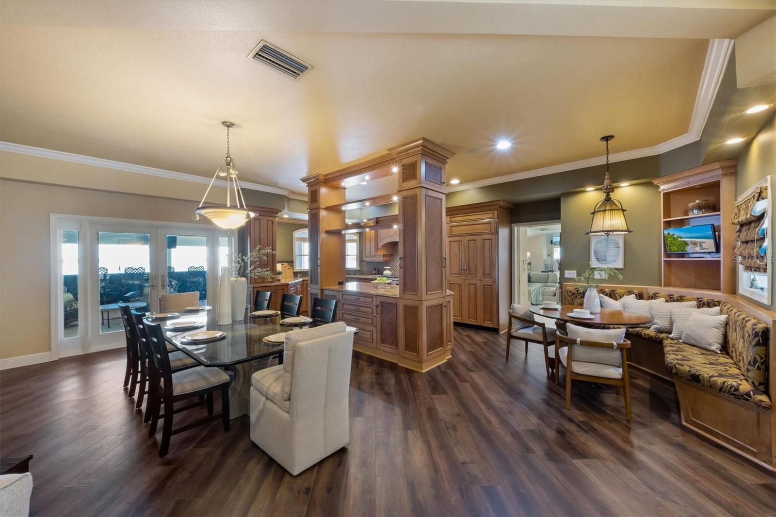 HIGHLAND SHORES THIRD UNIT - Residential