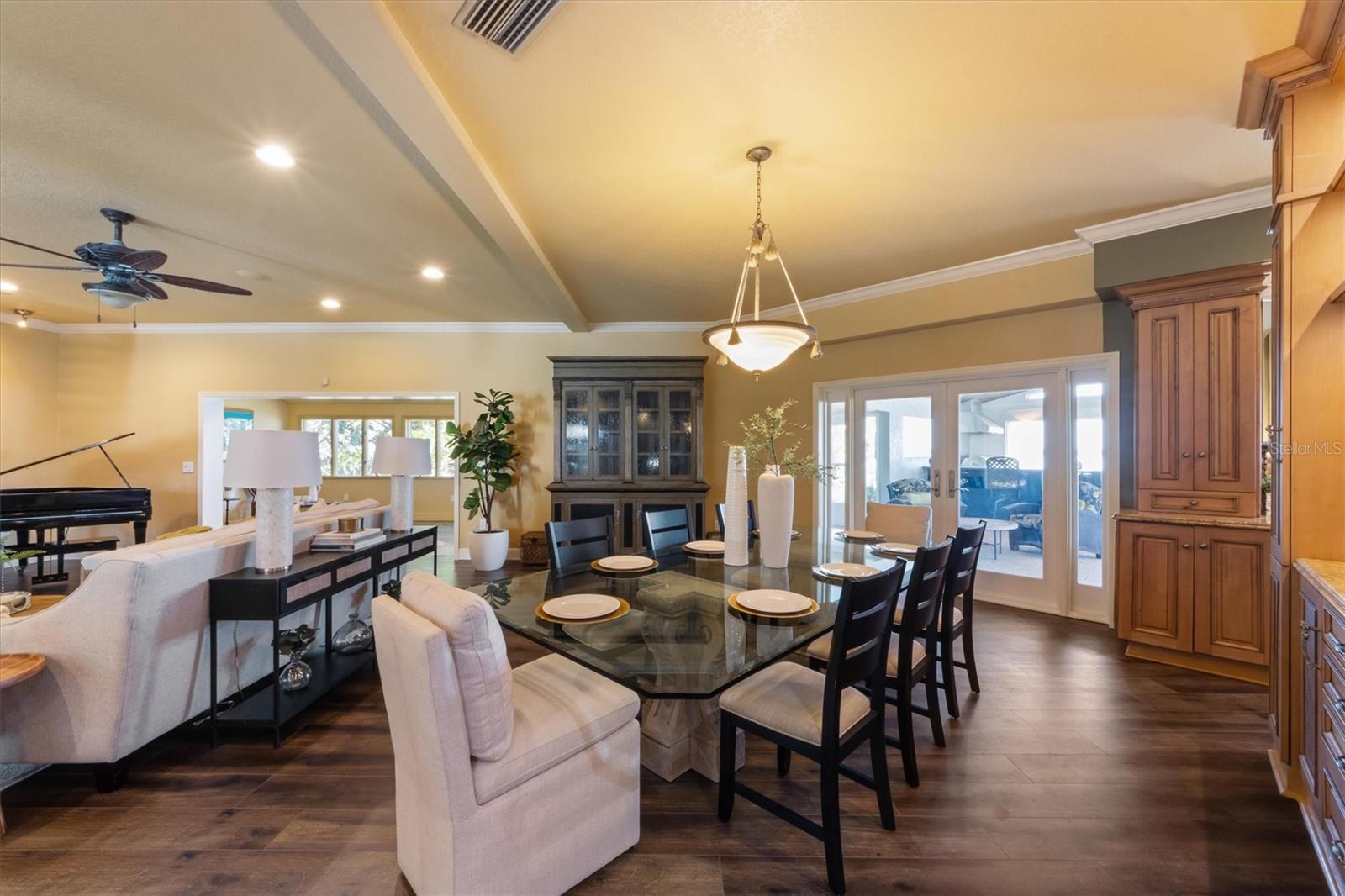 HIGHLAND SHORES THIRD UNIT - Residential