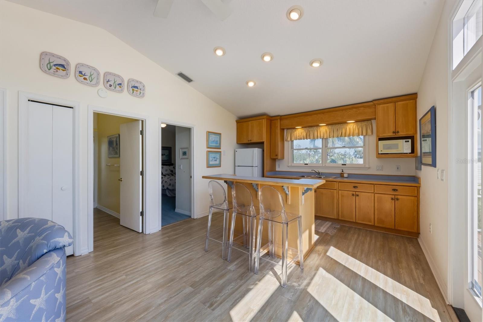 HIGHLAND SHORES THIRD UNIT - Residential