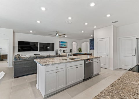 Tiny photo for 4971 NW 39th Loop, Ocala, FL 34482 (MLS # OM734395)
