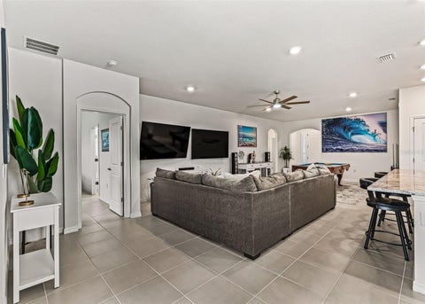 Tiny photo for 4971 NW 39th Loop, Ocala, FL 34482 (MLS # OM734395)