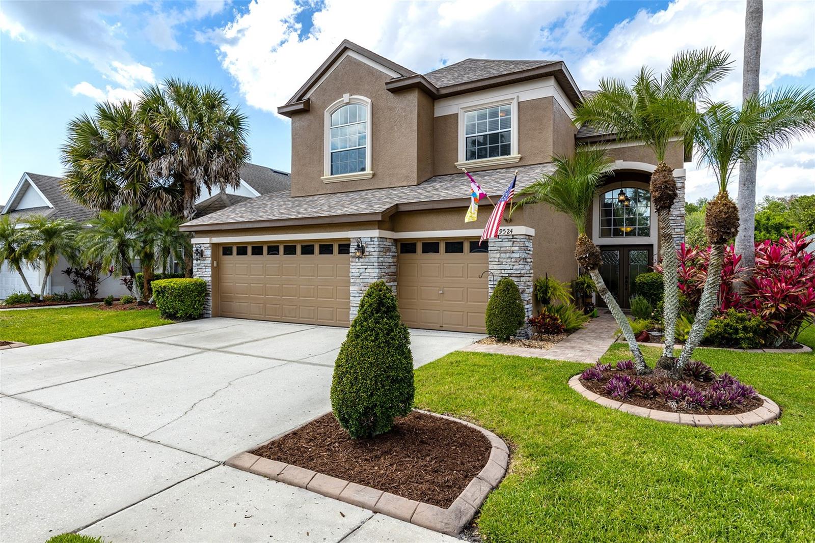 9524 GREENPOINTE DRIVE