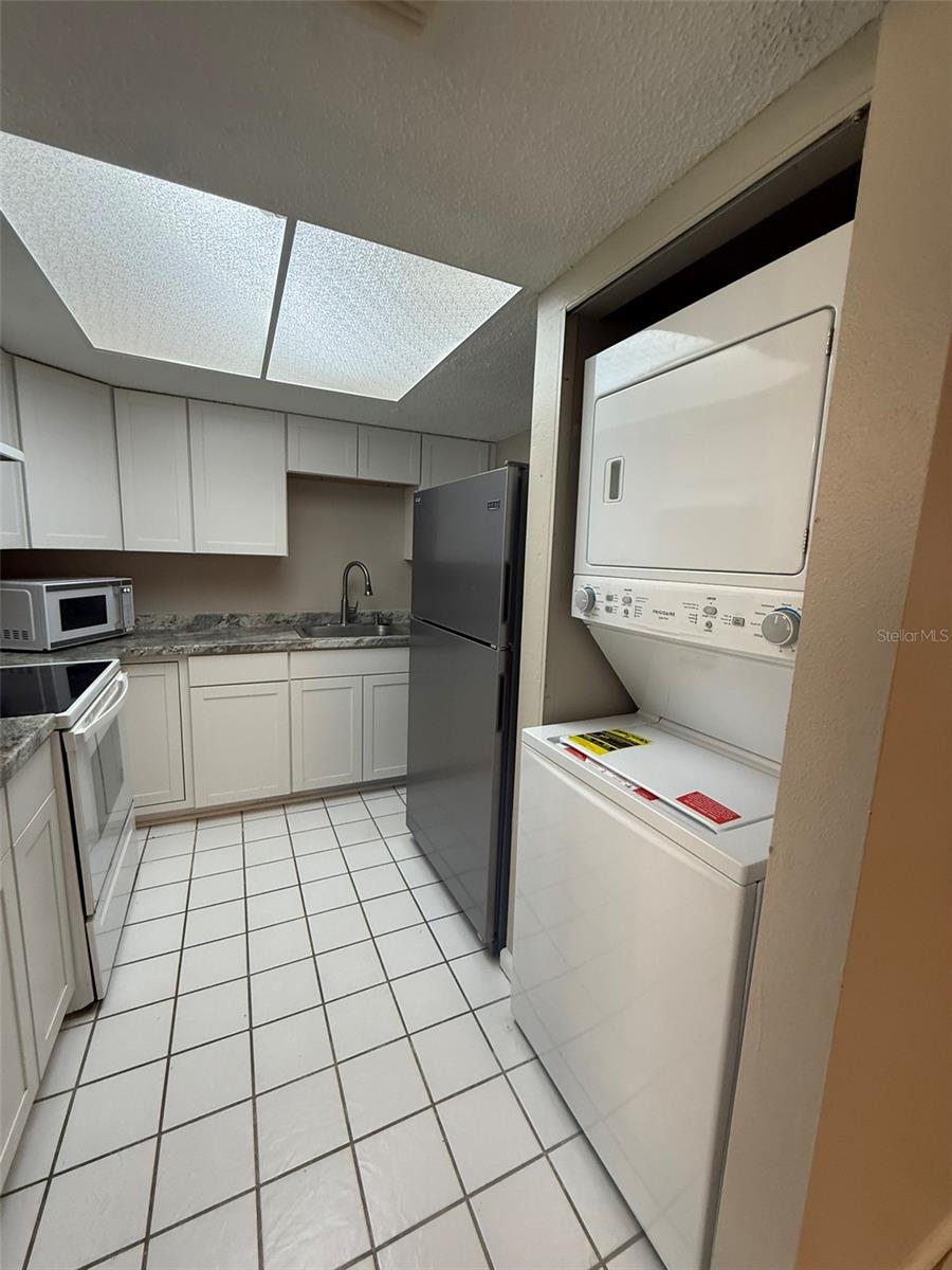 FAIRWAYS/SILVER SPGS SHORES CO - Residential