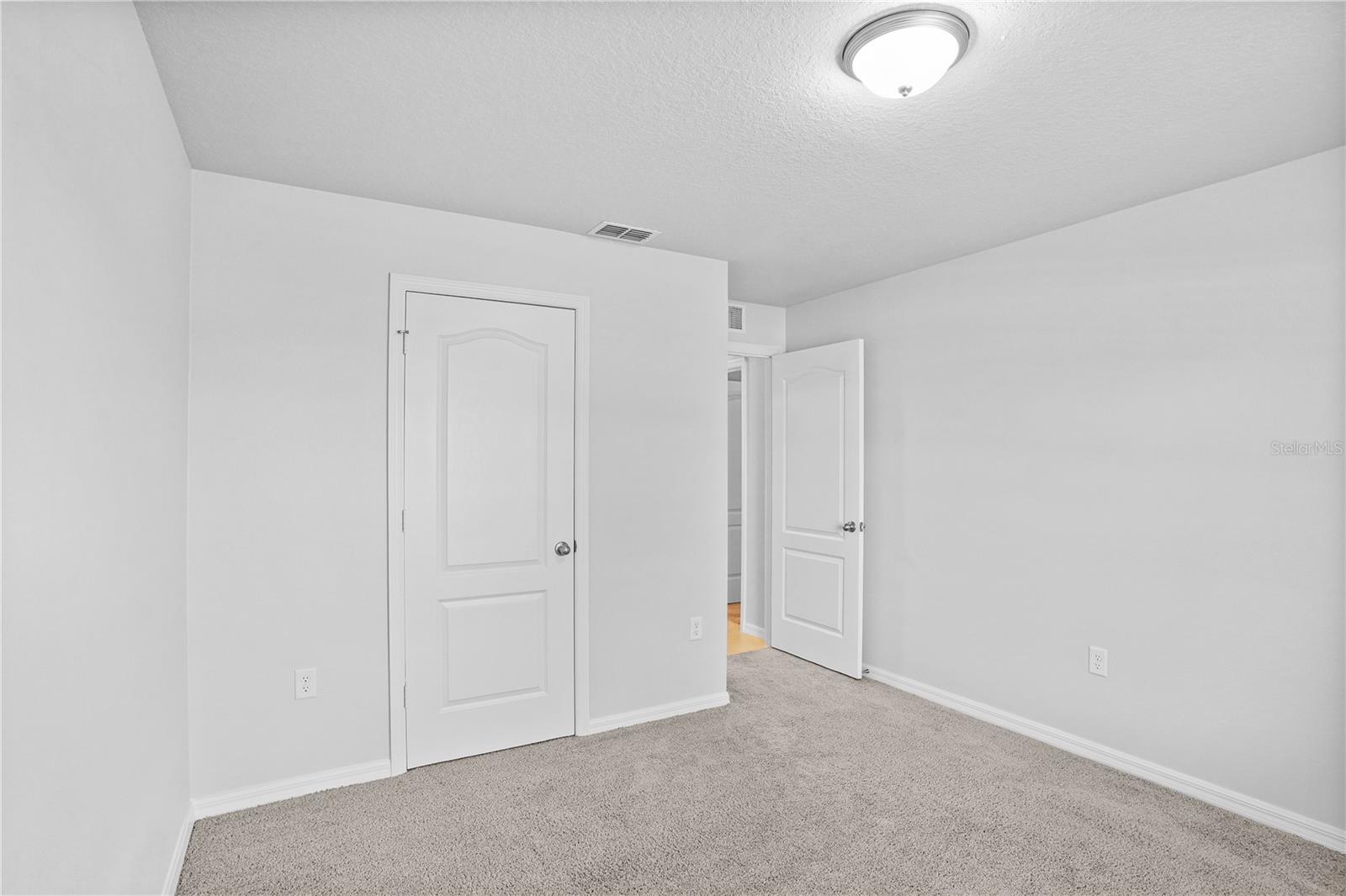 MASCOTTE LAKE JACKSON RIDGE PH 02 - Residential