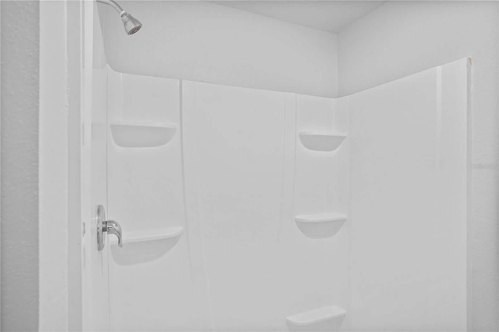 MASCOTTE LAKE JACKSON RIDGE PH 02 - Residential