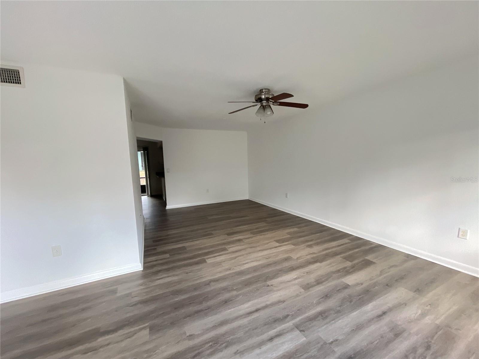 CRICKET CLUB CONDO - Residential