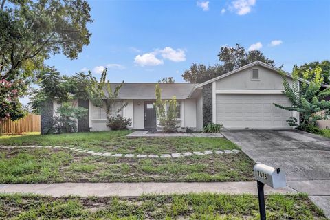 Photo of 7675 Clubhouse Estates Drive, Orlando, FL 32819 (MLS # G5101454) Photo of 7675 Clubhouse Estates Drive, Orlando, FL 32819 (MLS # G5101454)