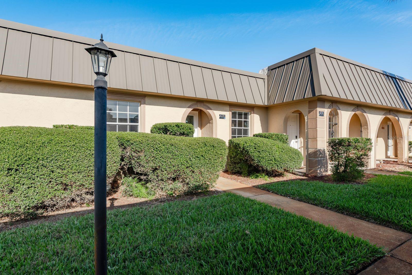 GARDENS BEACON SQUARE - Residential Lease