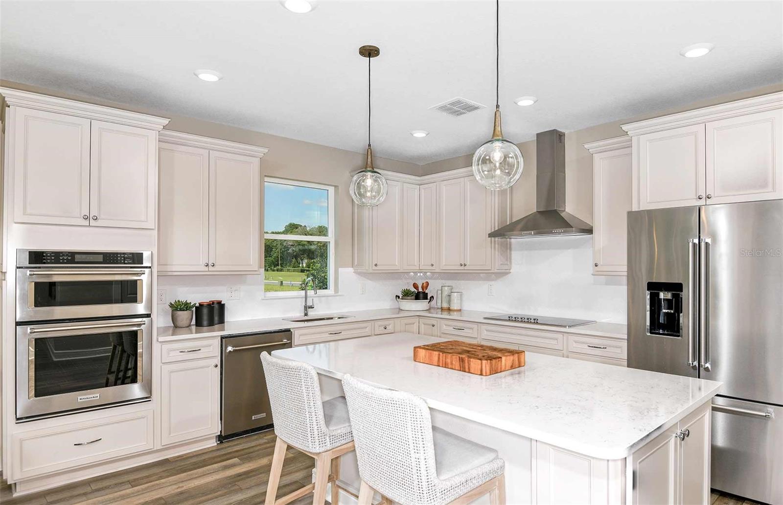 1226 MUMFORD COURT