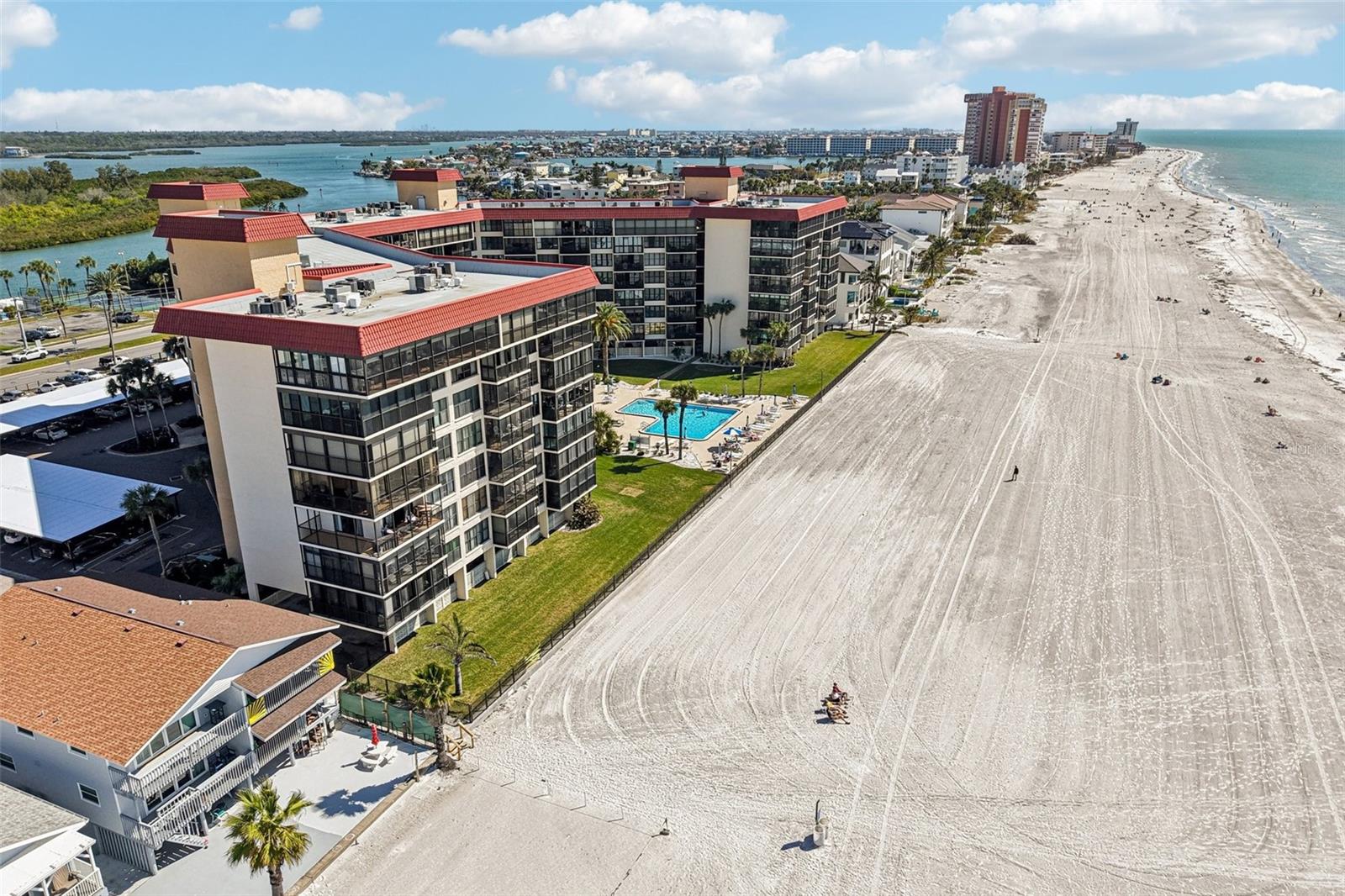 SHORE MARINER THE CONDO - Residential