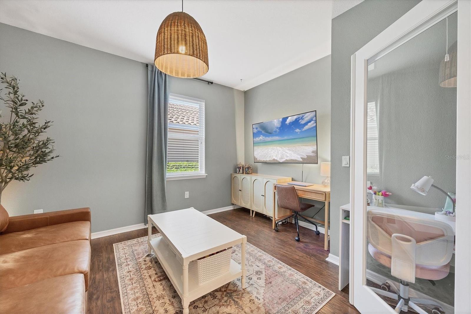 LUNA BAY - Residential