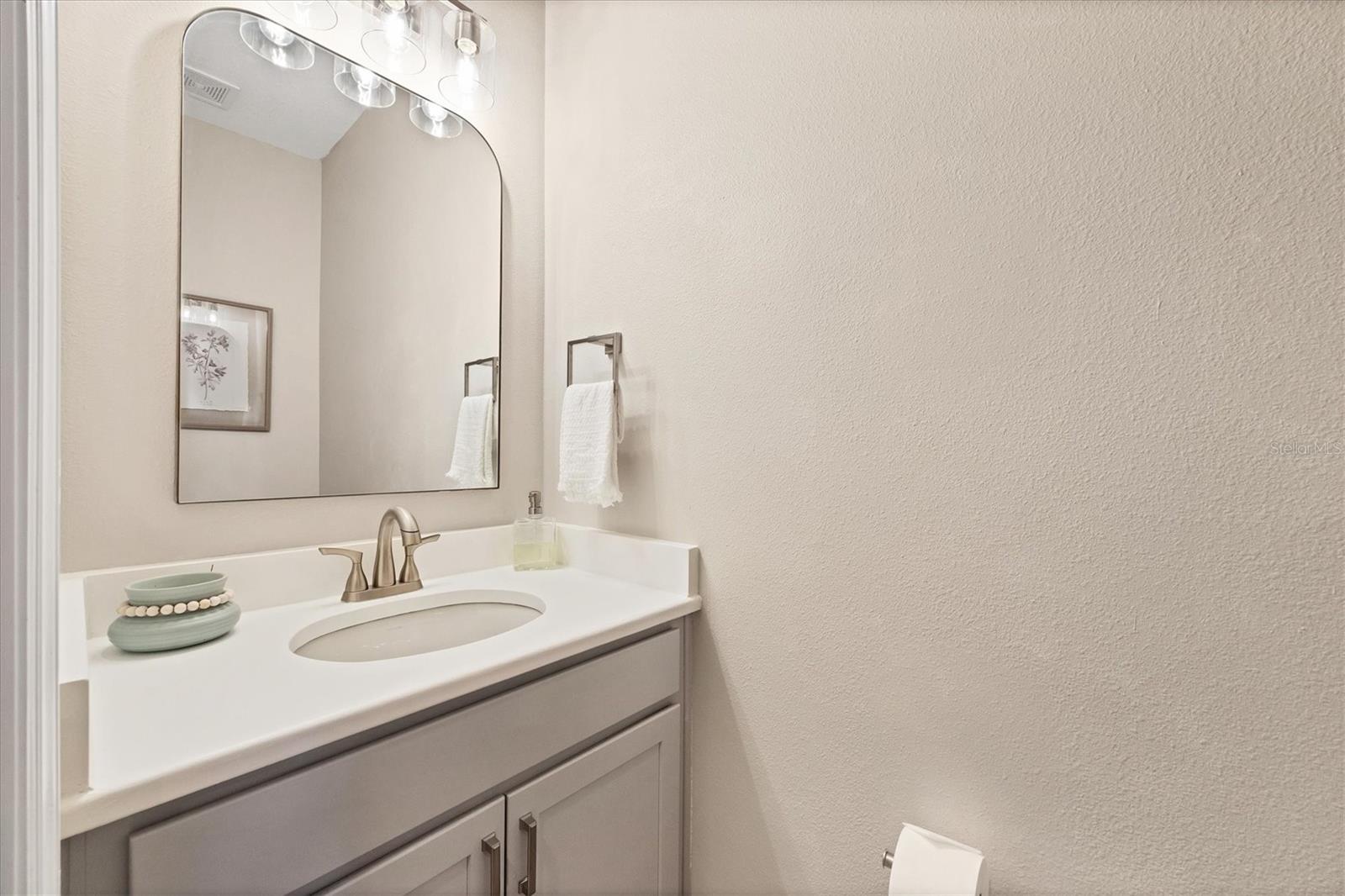 LUNA BAY - Residential